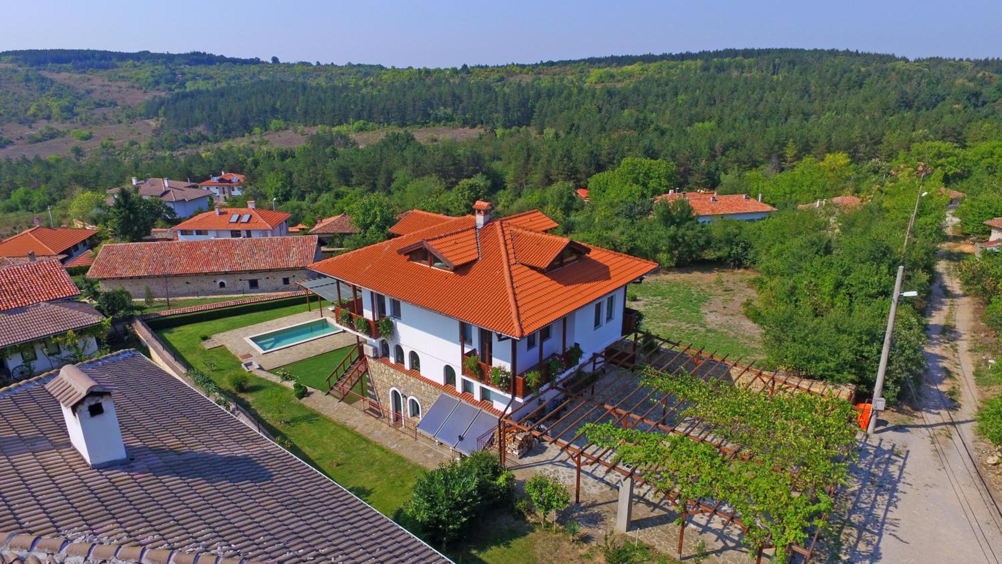Guest House Diabora อาร์บานาซิ ห้อง รูปภาพ
