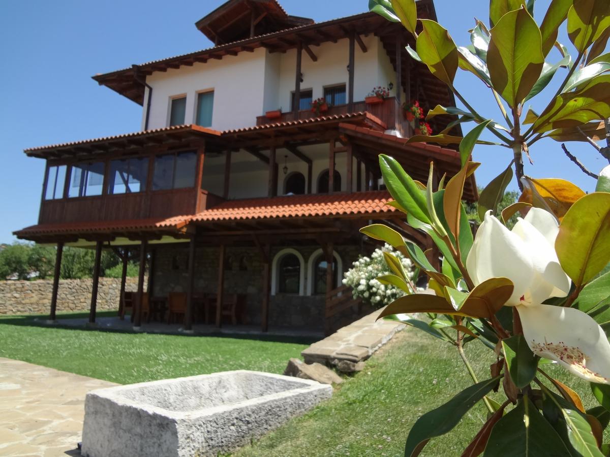 Guest House Diabora อาร์บานาซิ ภายนอก รูปภาพ